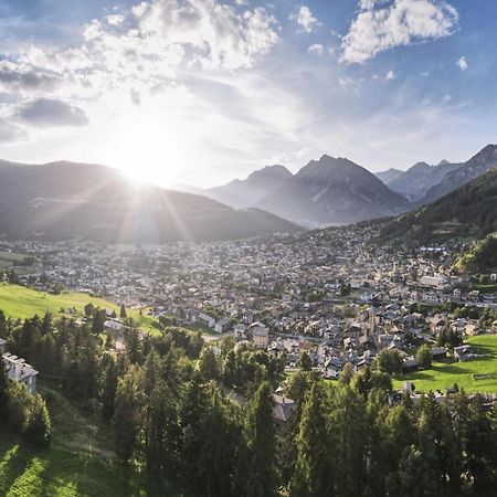 Hotel Funivia Bormio Bagian luar foto